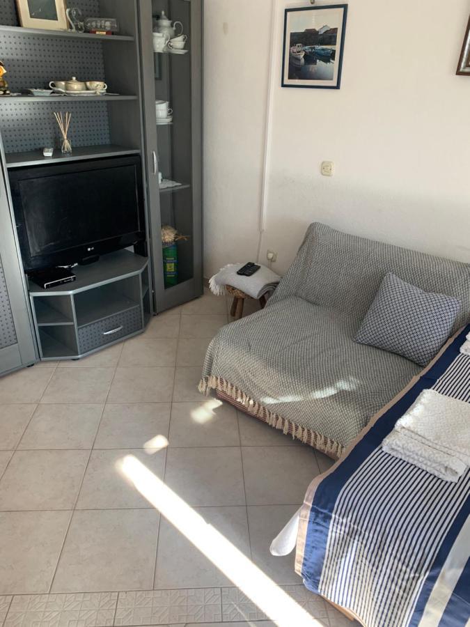 One Bedroom Apartment With Terrace And Seaview - B Sevid Exterior foto